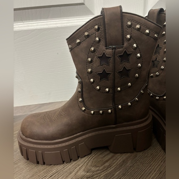 NWOB Dolls Kill / Current Mood Brown Town Ain’t Big Enough Cowboy Boots - Picture 4 of 6